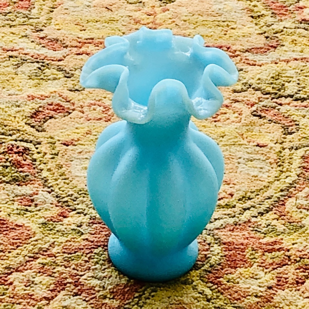 Fenton Gorgeous Light Blue Satin Crimped Ruffle Melon Vase